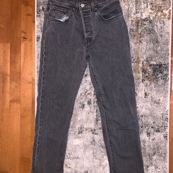 Charcoal-Black Levi's Mom Jeans - Picture 2 of 3